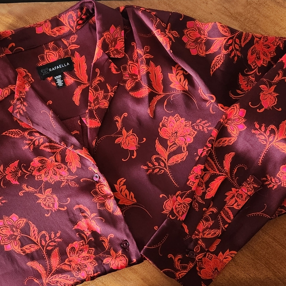 RAFAELLA Women's Print Satin Blouse